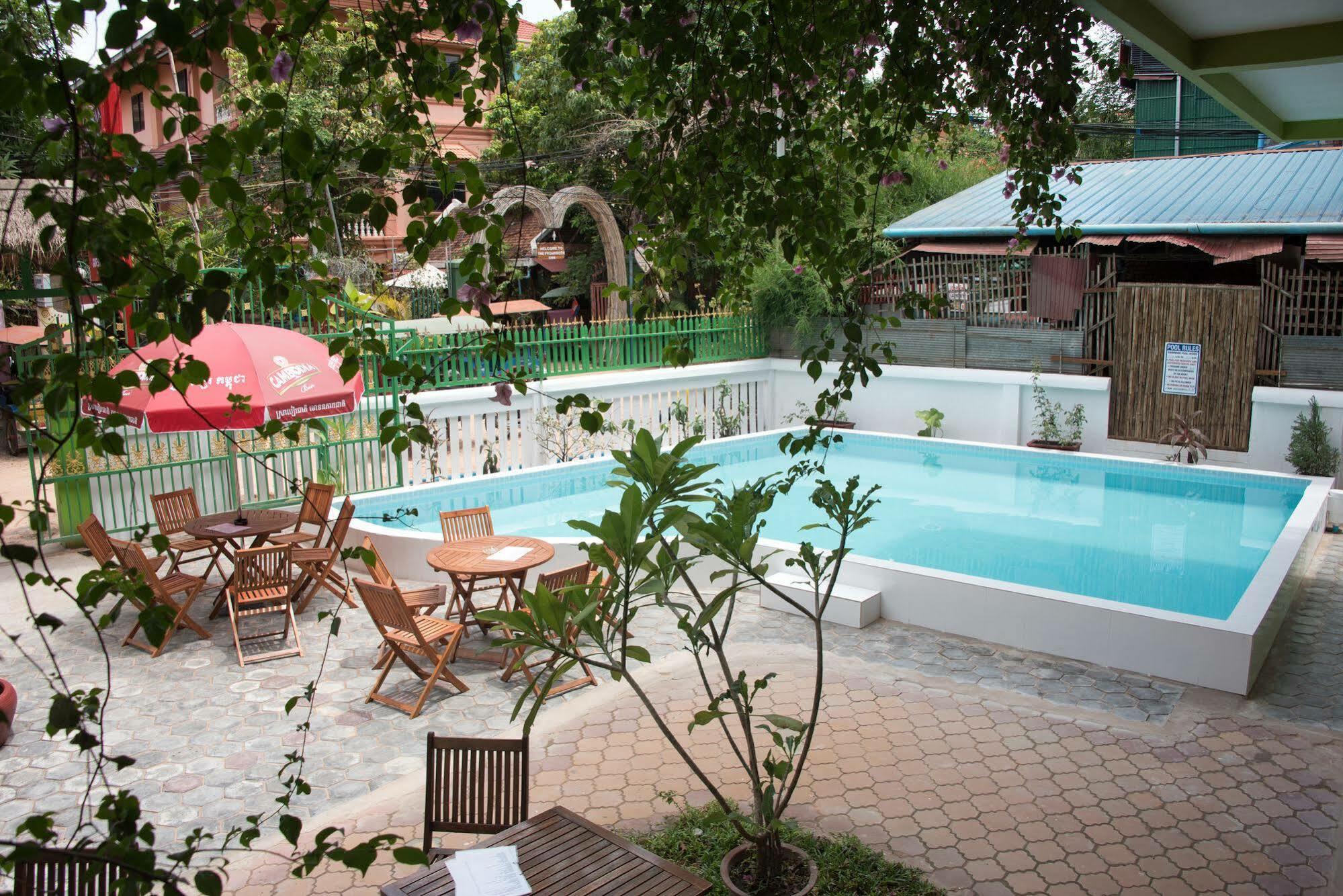 Five Rose Siem Reap Hostel Exterior foto